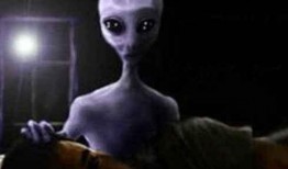 爆料外星人的视频